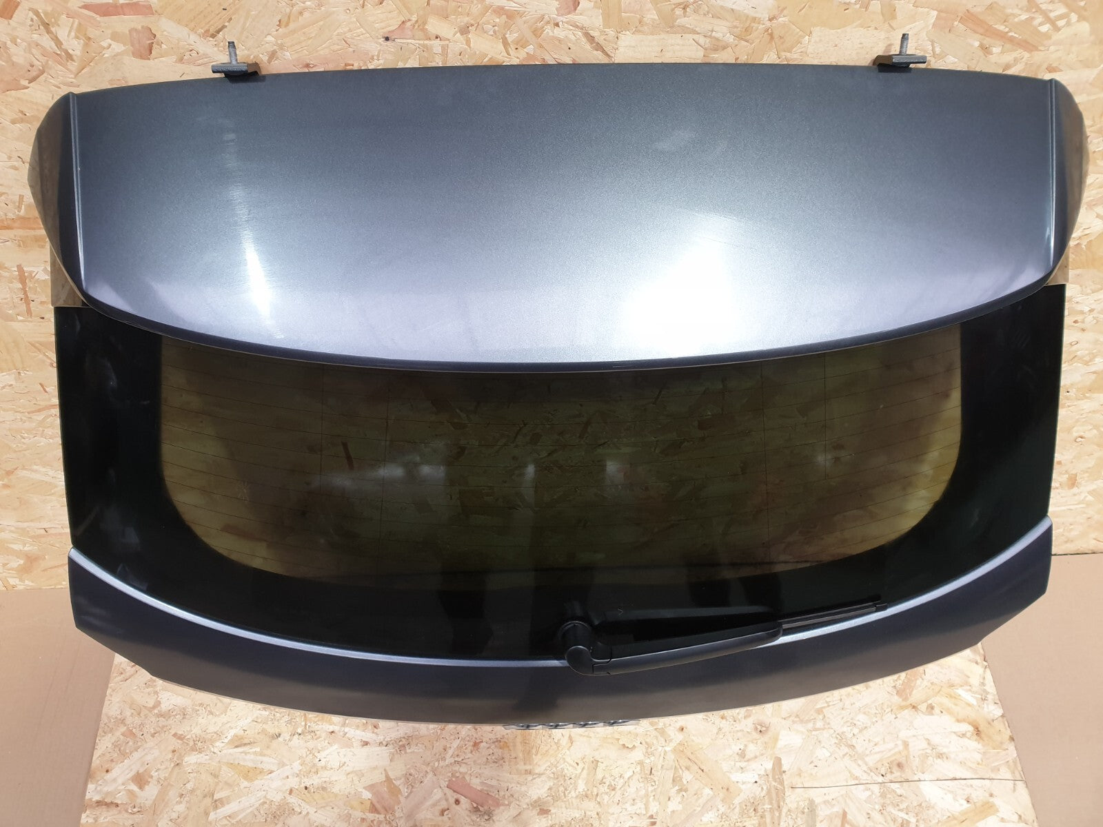 ✅Audi Q2 S-Line 2017 Tailgate Boot Lid Grey Z7S + Warranty A134 - Image 3