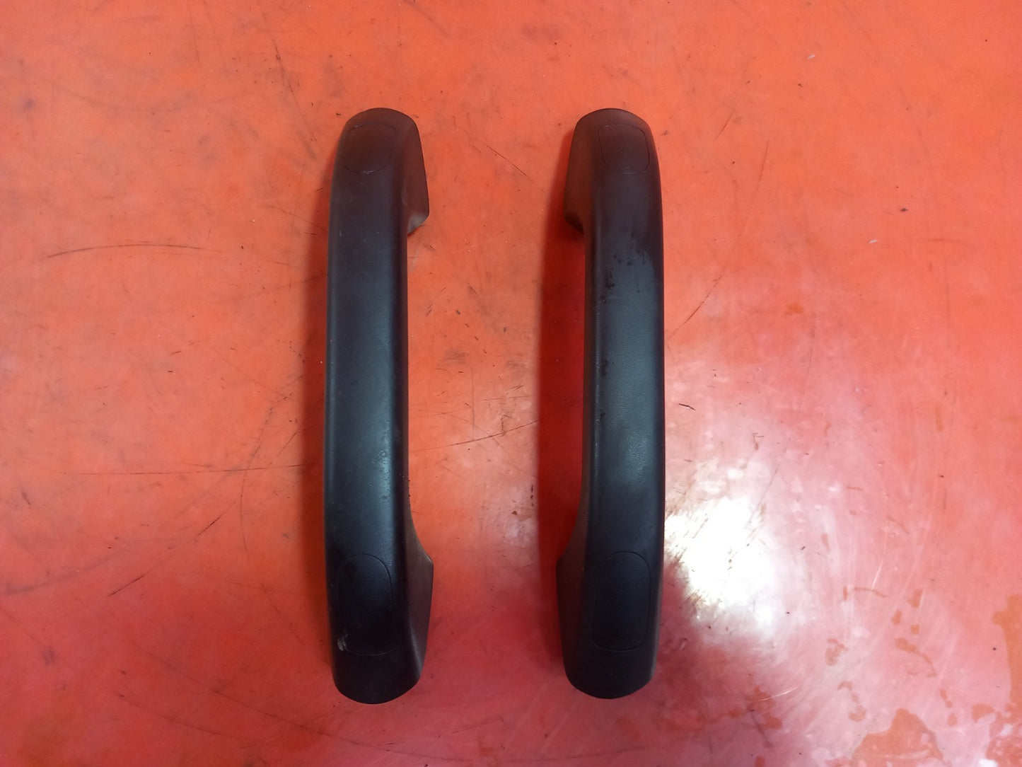 2017 Ford Ranger Wildtrak Interior Roof Grab Handle Pair Warranty A401 - Image 2