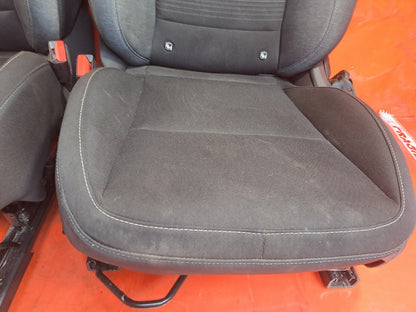 ✅Renault Megane Iconic 1.3 Petrol 2019 Front Seats Pair Warranty A387 - Image 9