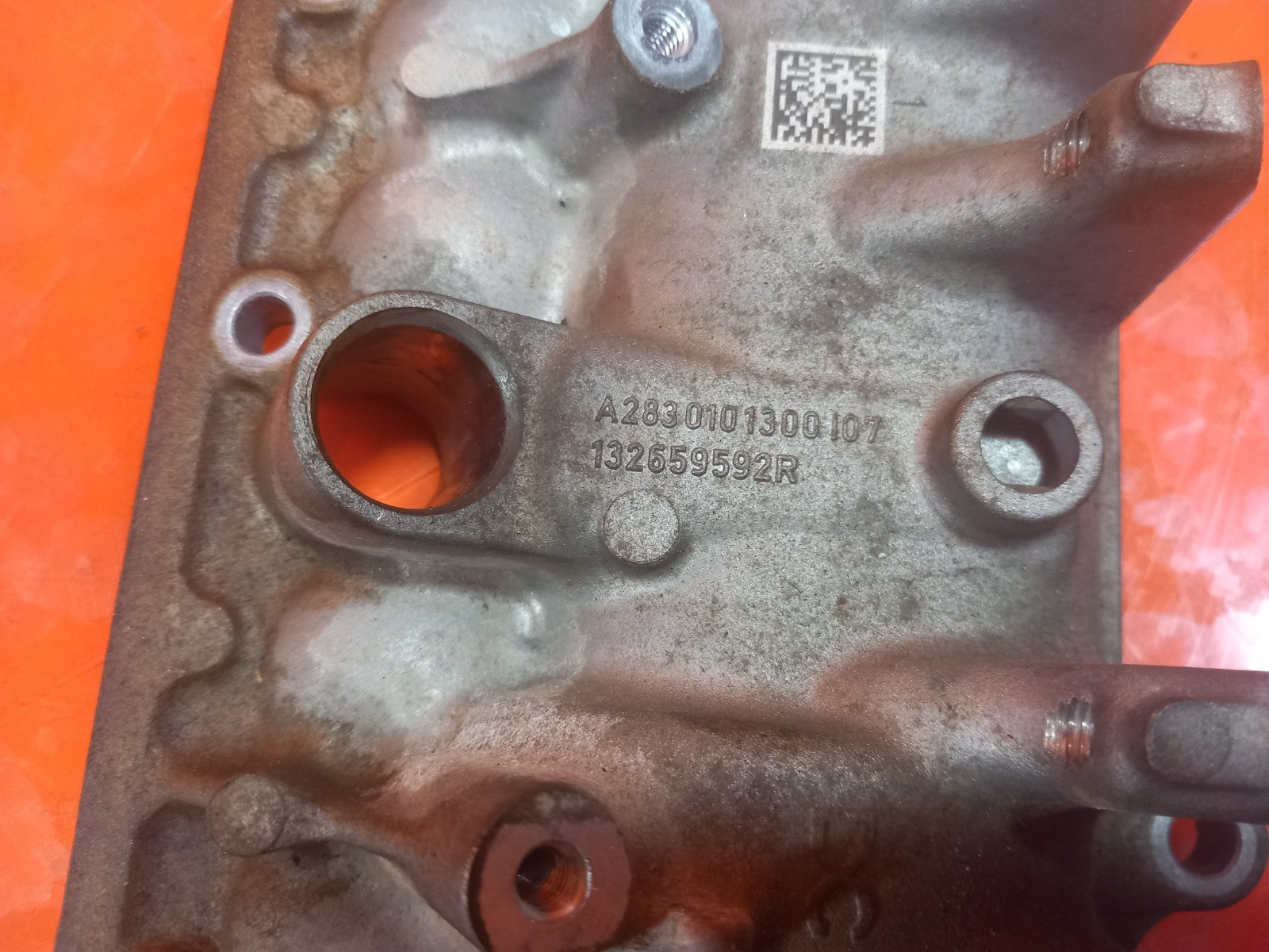 2024 Dacia Jogger Rocker Valve Cover A2830101300 Warranty A391 - Image 11