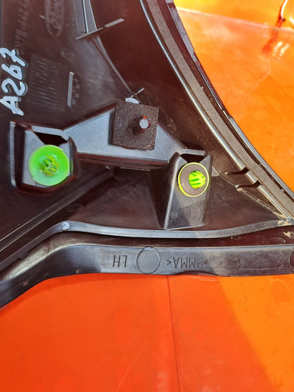 ✅FORD FOCUS ST-LINE 1.0 PETROL 2024 REAR TAILGATE SIDE TRIMS JX7B442A92C A267 - Image 9