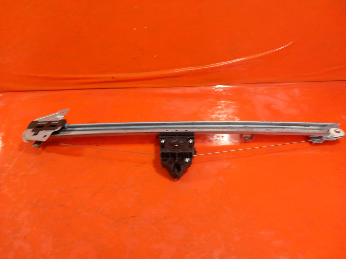 2023 Maxus Deliver 9 Front Right Door Window Regulator PW578N5 Warranty A425 - Image 11