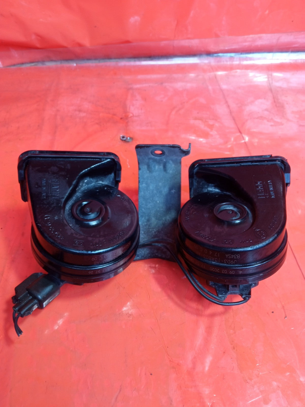 ✅Jaguar I-Pace Ev400 X590 2020 Horn Siren Pair 002408/2012 Warranty A375 - Image 4