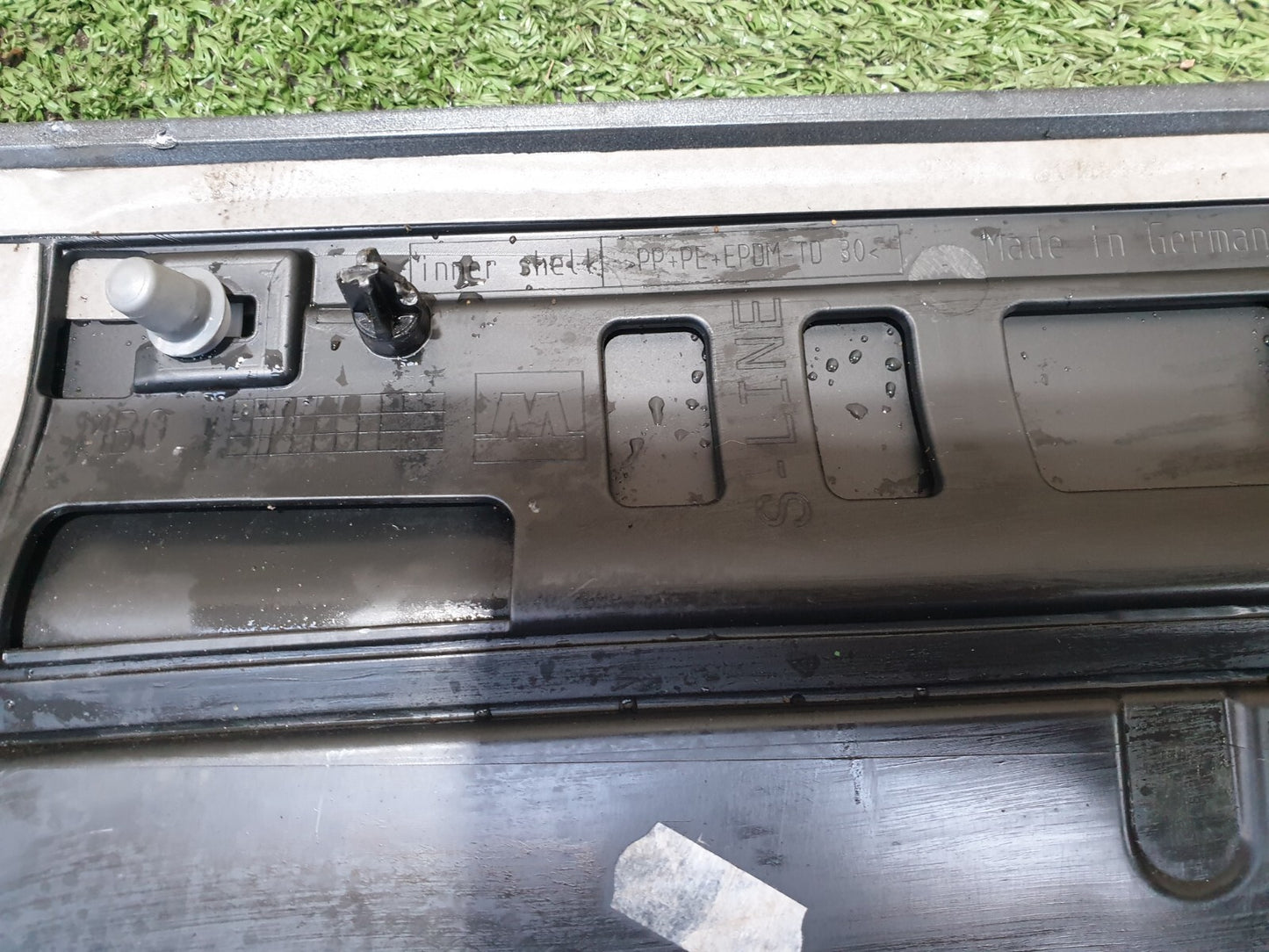 ✅2017 Audi Q2 S-Line Rear Right Door Trim Moulding Grey Z7S 81A853970A A134 - Image 9