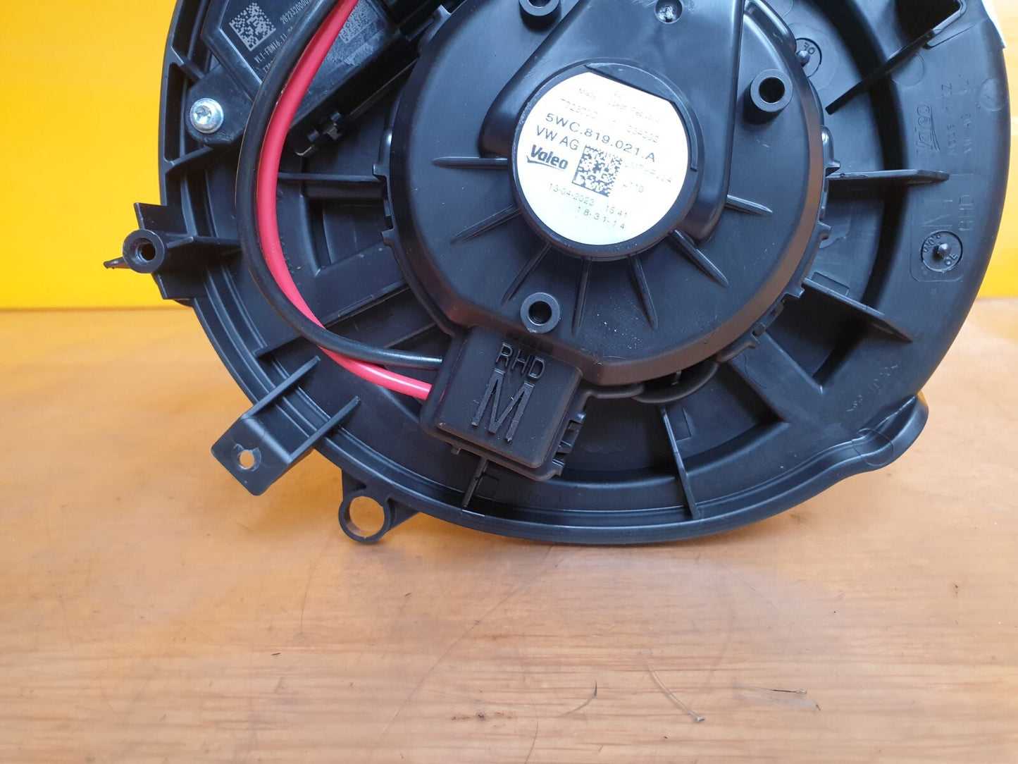 ebay-src:https://i.ebayimg.com/00/s/mtiwmfgxnjaw/z/ifwaaoswqnnmyaz8/$_57.jpg