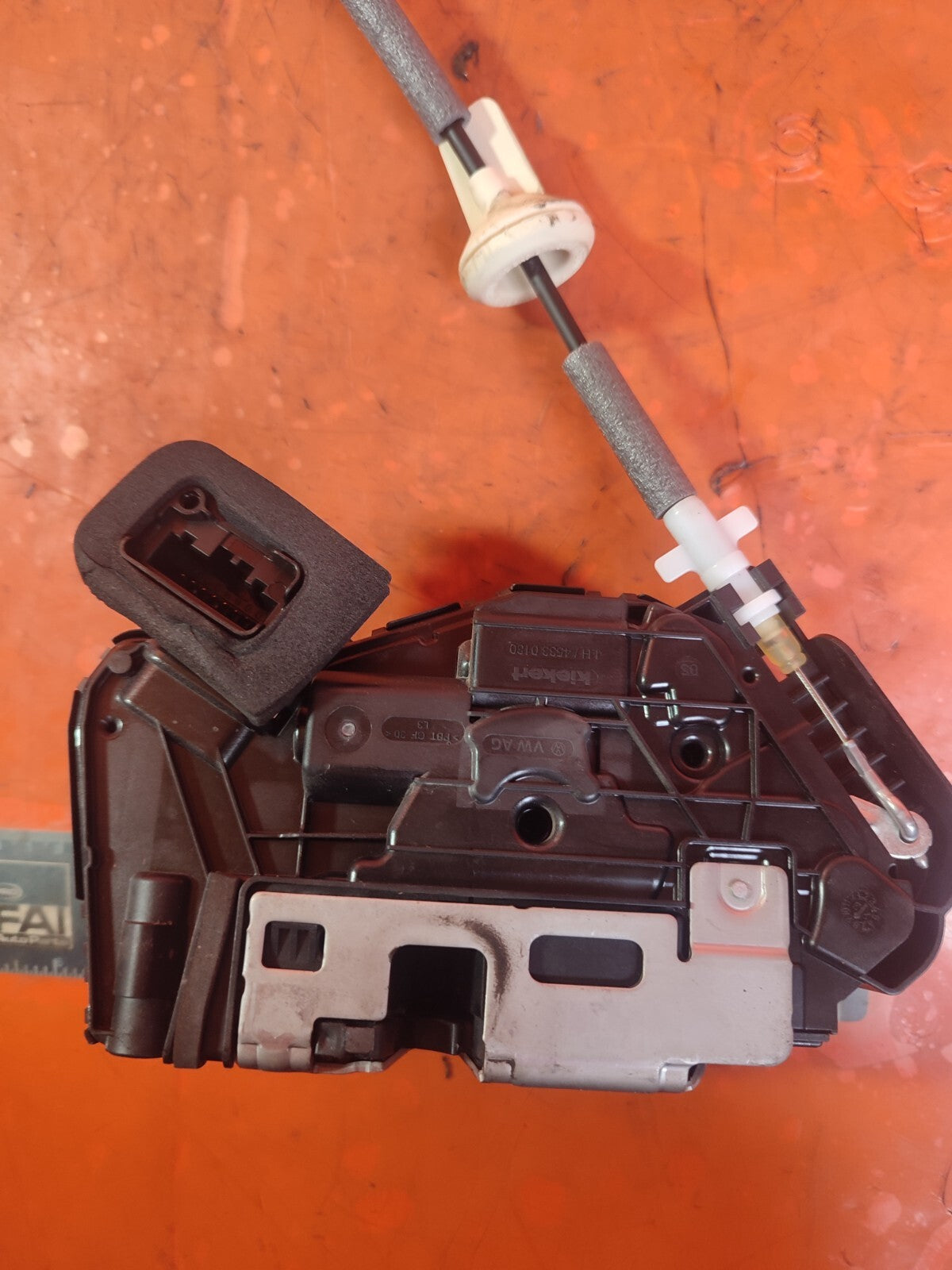 ✅2023 CUPRA BORN V2 EV FRONT LEFT DOOR LOCK 5TC837015D + WARRANTY A272 - Image 2