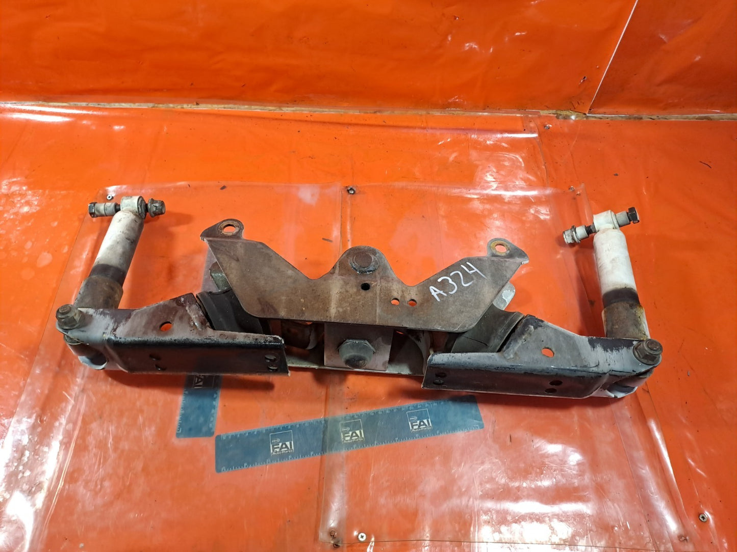 ebay-src:https://i.ebayimg.com/00/s/mtiwmfgxnjaw/z/cziaaeswdu9porye/$_57.jpg