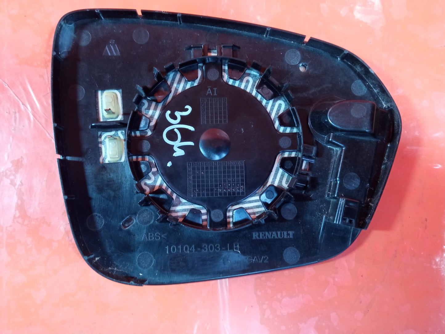✅Dacia Duster Journey 1.3 Petrol 2024 Front Left Wing Mirror Glass 10104303 A364 - Image 6