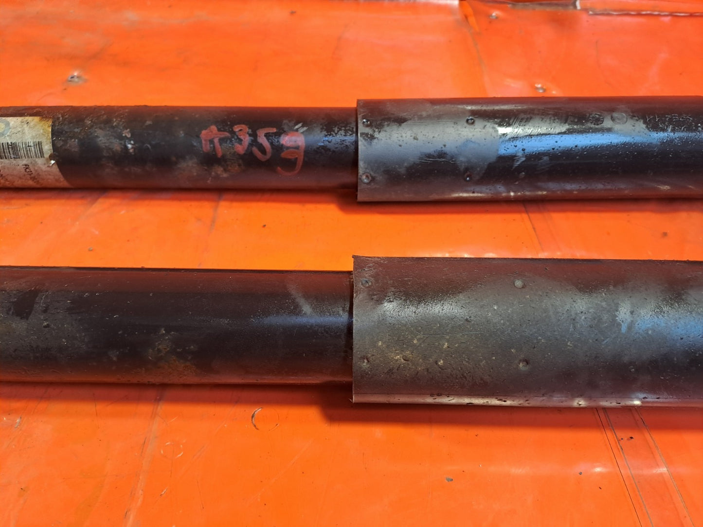 ✅Ford Transit Custom 2.0 Diesel 2022 Rear Shock Absorbers Pair FK3118080FA A353 - Image 4