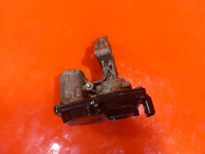 ebay-src:https://i.ebayimg.com/00/s/mtiwmfgxnjaw/z/wygaaeswlspqp-rb/$_57.jpg