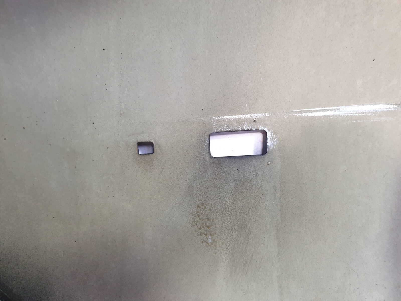 BMW 750Li E66 4.8 PETROL 2006 FRONT RIGHT WING PANEL BLACK Damaged A208 - Image 5