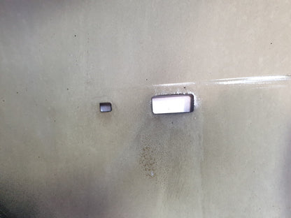 BMW 750Li E66 4.8 PETROL 2006 FRONT RIGHT WING PANEL BLACK Damaged A208 - Image 5