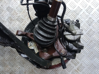 ✅Dacia Duster Journey 1.3 Petrol 2024 Front Left Suspension Leg Hub 8200275528 - Image 3