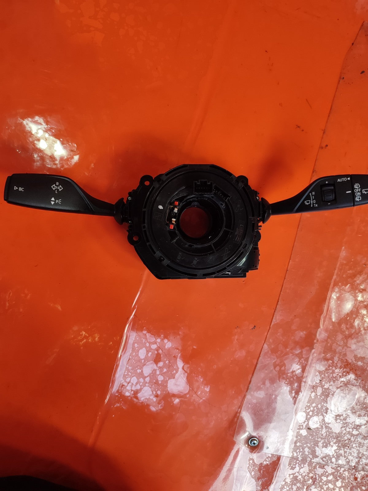 ebay-src:https://i.ebayimg.com/00/s/mtywmfgxmjaw/z/yseaaesw1qzo25lh/$_57.jpg