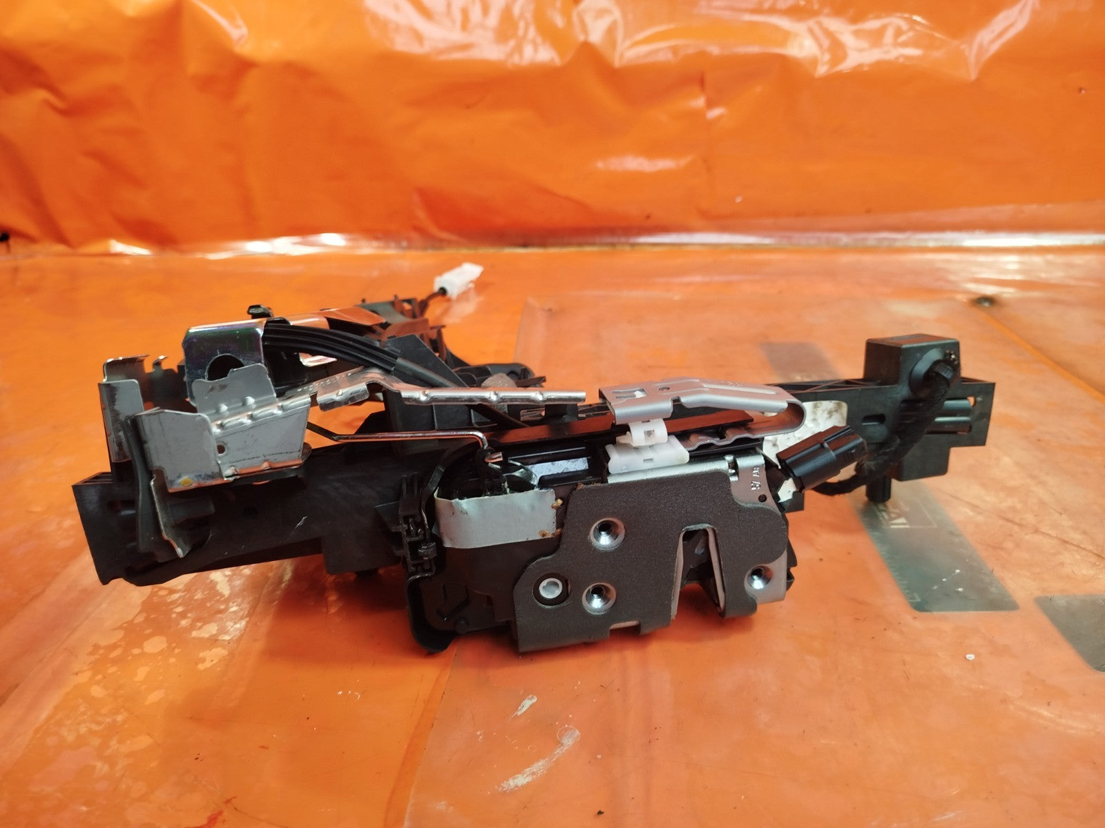 ebay-src:https://i.ebayimg.com/00/s/mtiwmfgxnjaw/z/s~uaaeswryfpd2mb/$_57.jpg