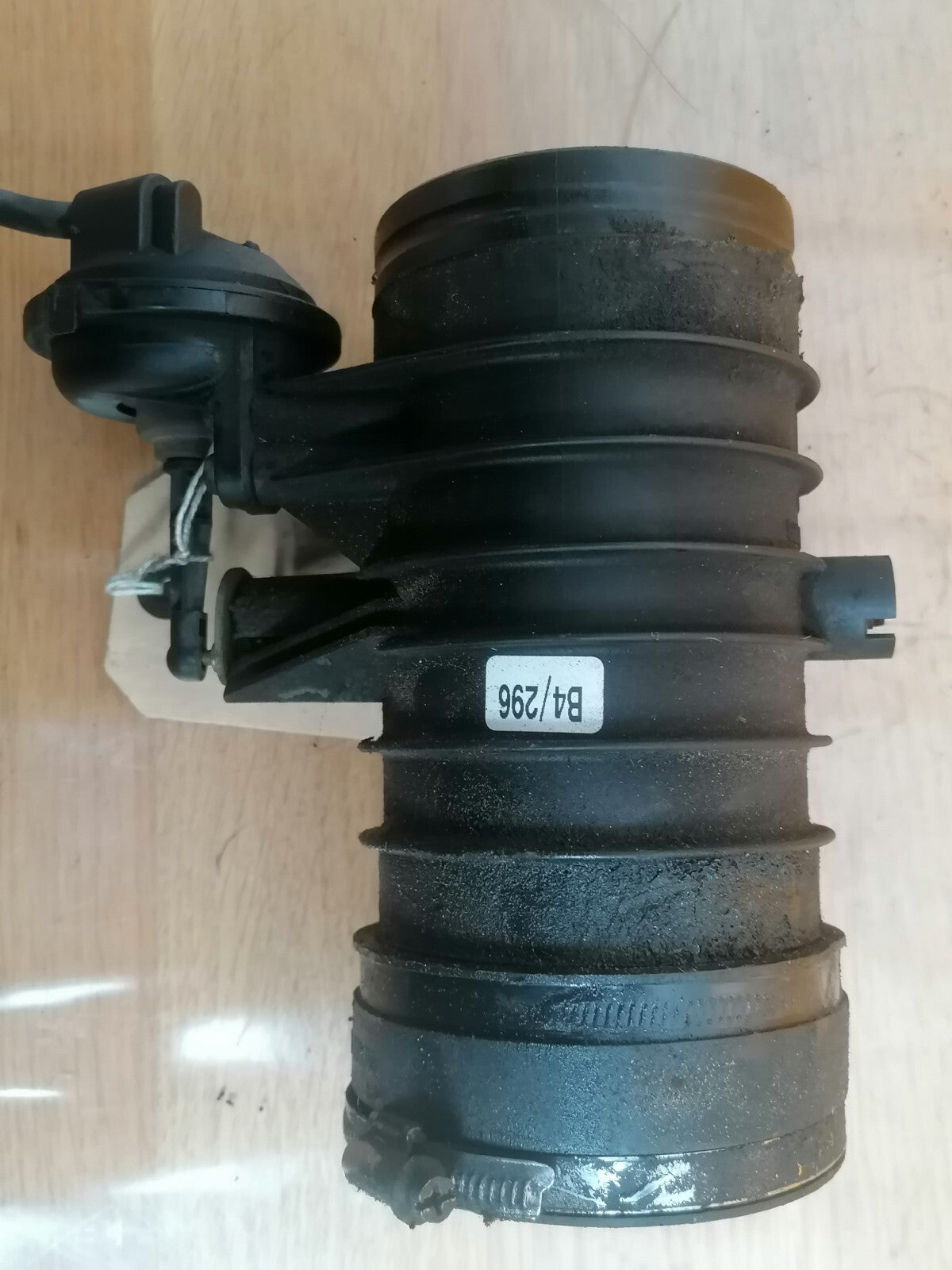 ✅PORSCHE BOXSTER 987 2.7 PETROL 2005 SECONDARY THROTTLE BUTTERFLY AIR PIPE VALVE - Image 7