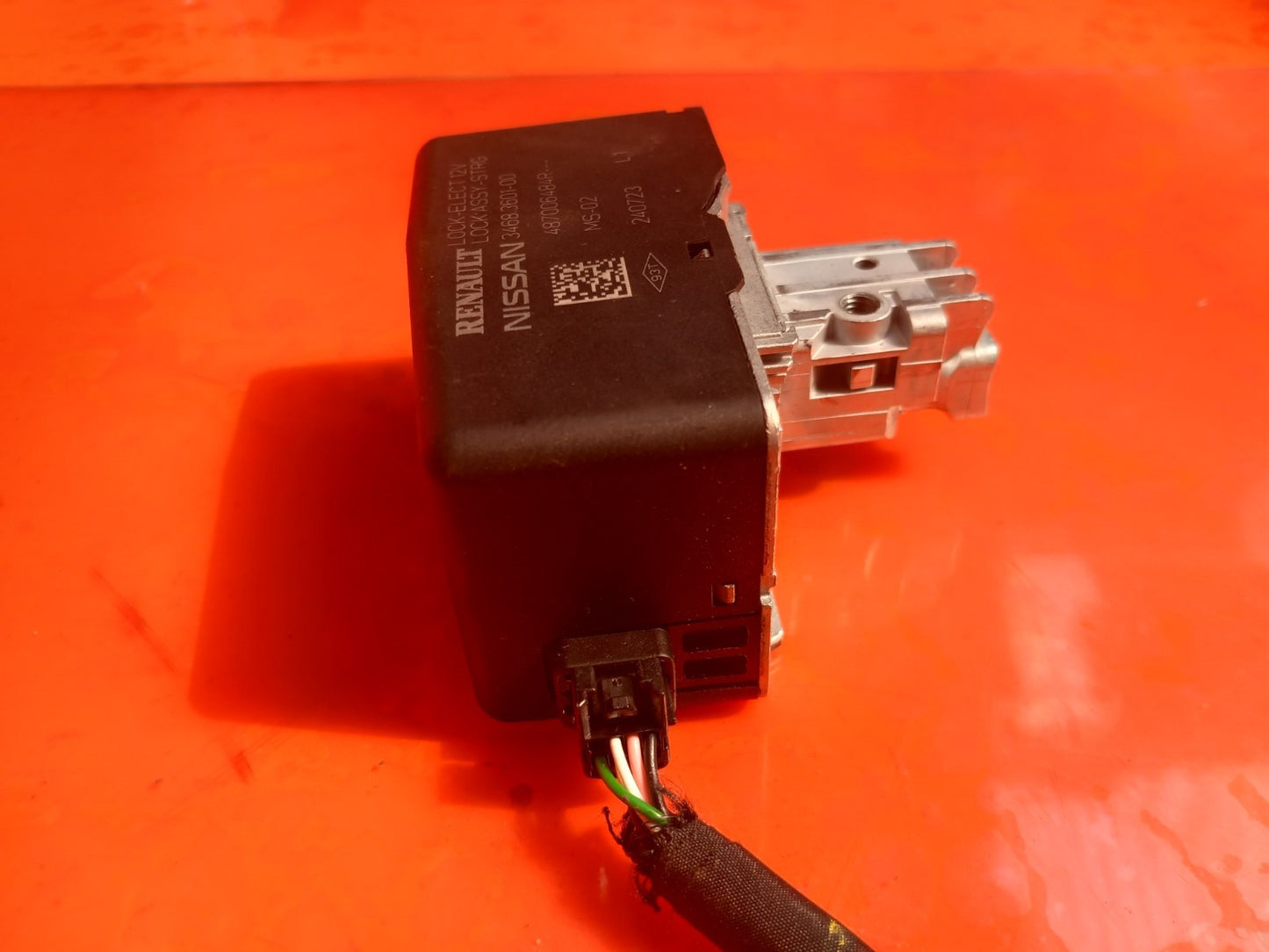 Renault Captur 1.6 Petrol 2023 Steering Column Lock 487006484R Warranty A392 - Image 10