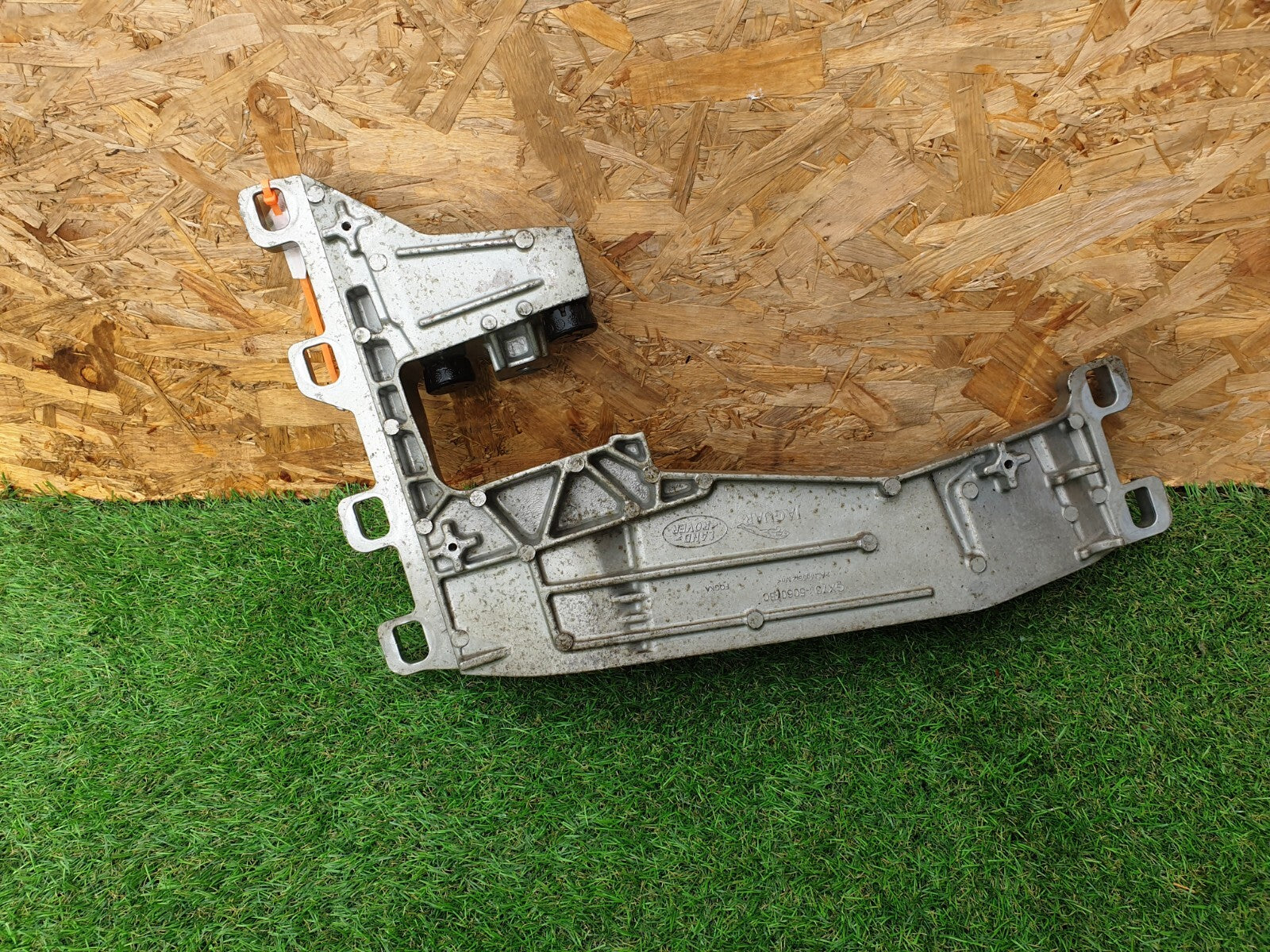 ebay-src:https://i.ebayimg.com/00/s/mtiwmfgxnjaw/z/vvuaaoswjcfm2c96/$_57.jpg