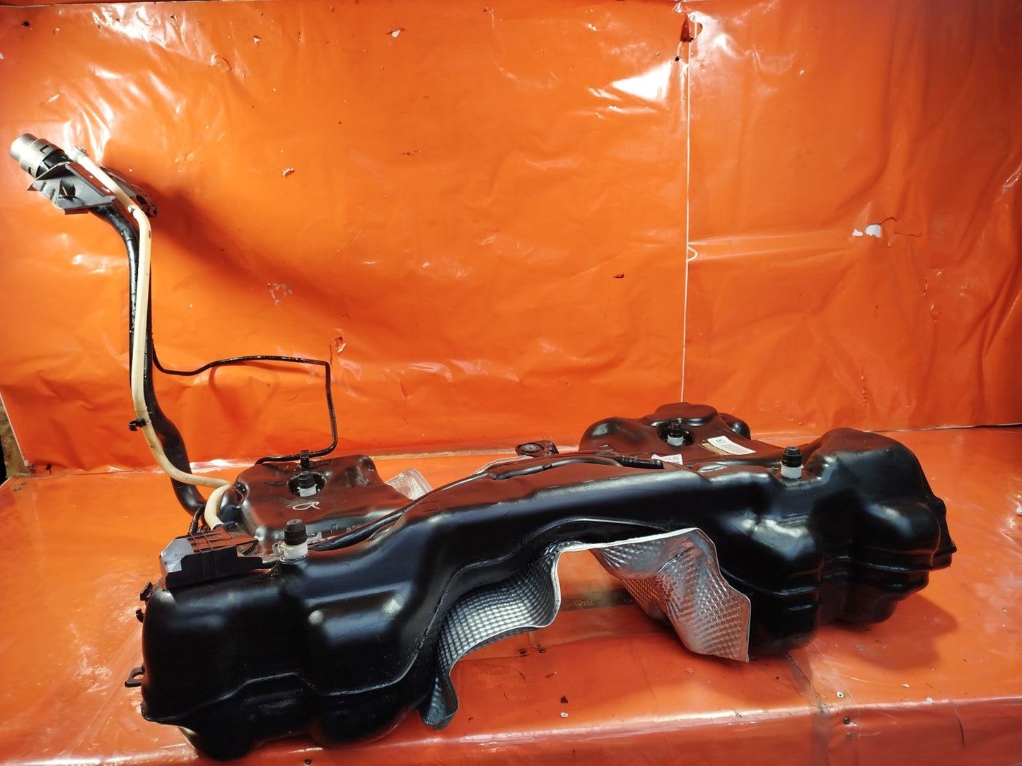 ebay-src:https://i.ebayimg.com/00/s/mtiwmfgxnjaw/z/1noaaesw~cfpc3cq/$_57.jpg