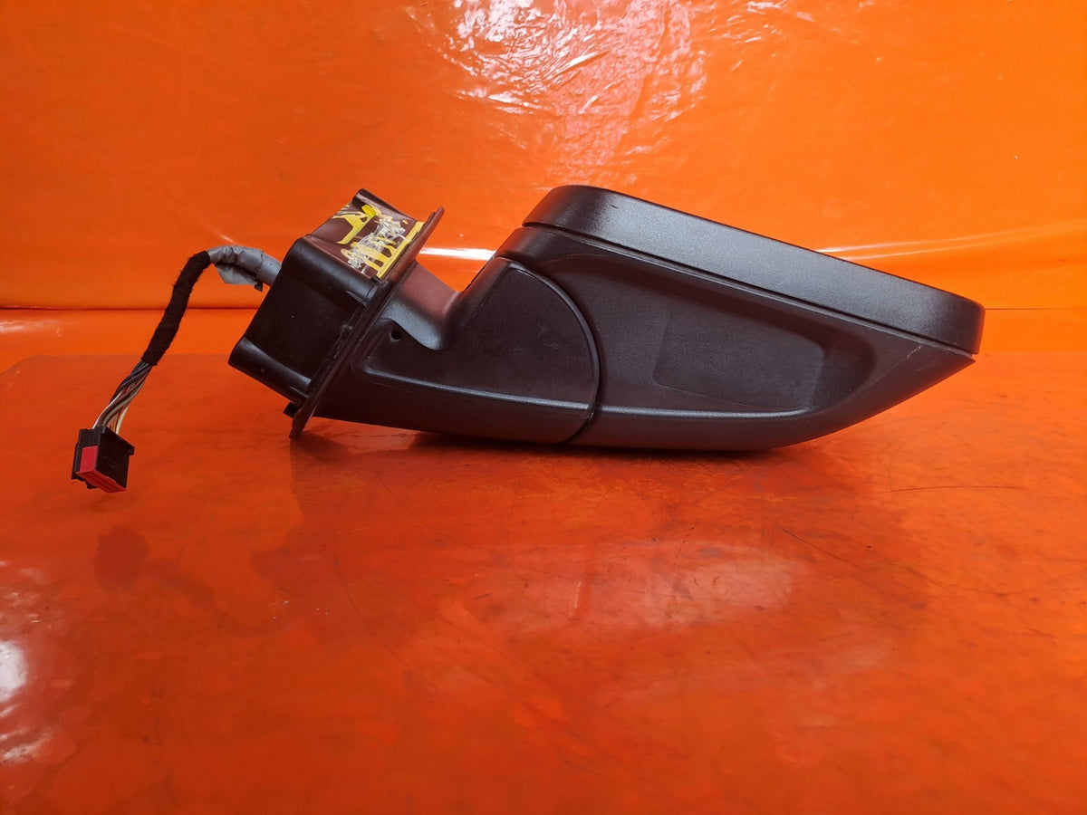 ebay-src:https://i.ebayimg.com/00/s/mtiwmfgxnjaw/z/~lcaaesw46tqcte5/$_57.jpg