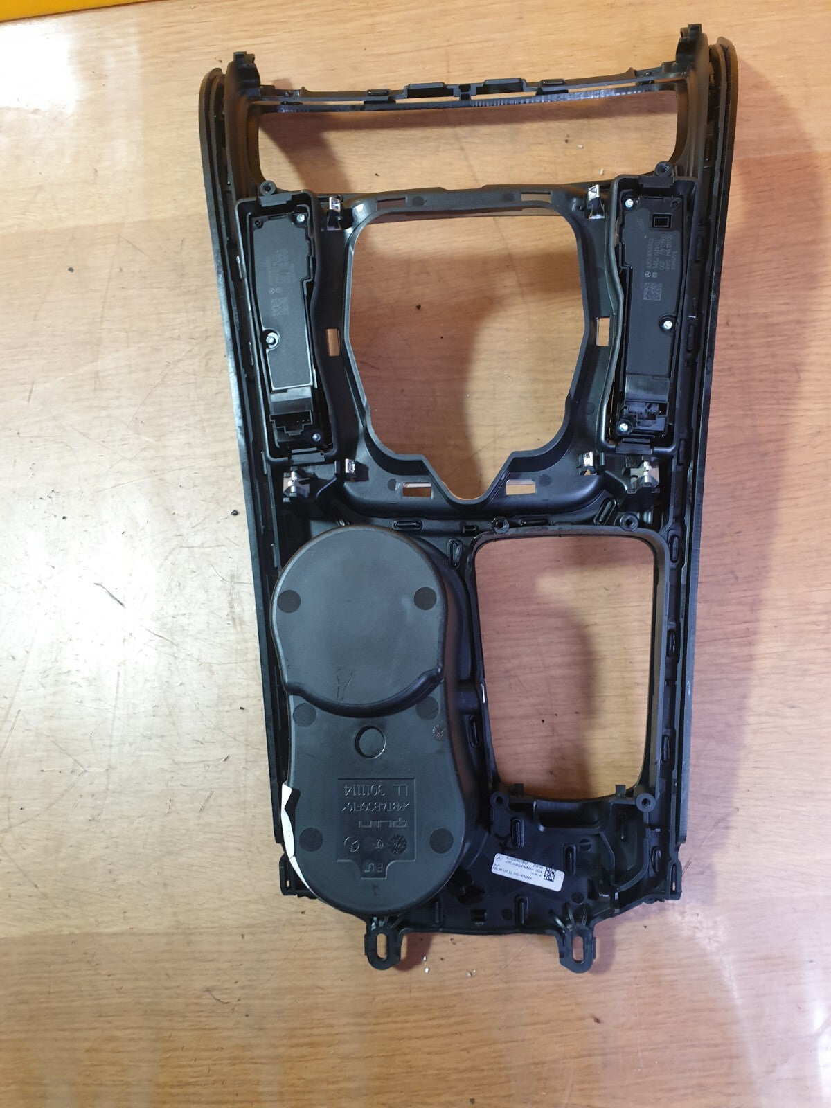 ✅Mercedes C Class W205 2014 Centre Console Panel & Cup Holder A2056805807 A147 - Image 12