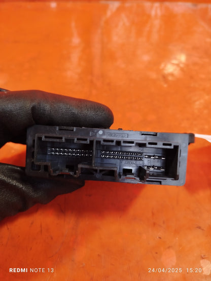 ✅FORD MONDEO TITANIUM MK5 2.0 DIESEL 2016 Front Left Door Control Module A273 - Image 11