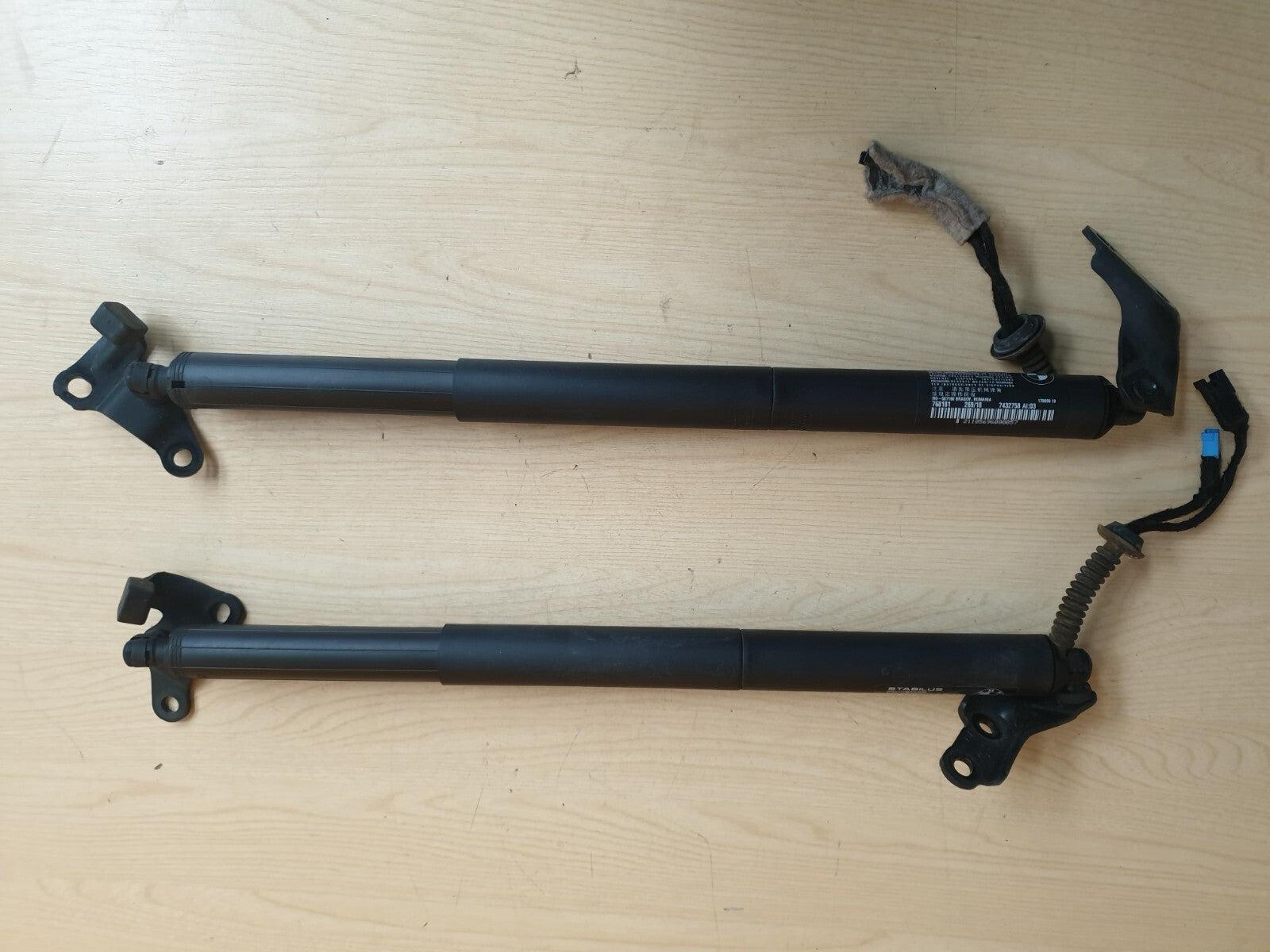 ✅2018 BMW 2 SERIES F45 2.0P TAILGATE ELECTRIC STRUT PAIR 7432758 + WARRANTY A051 - Image 5