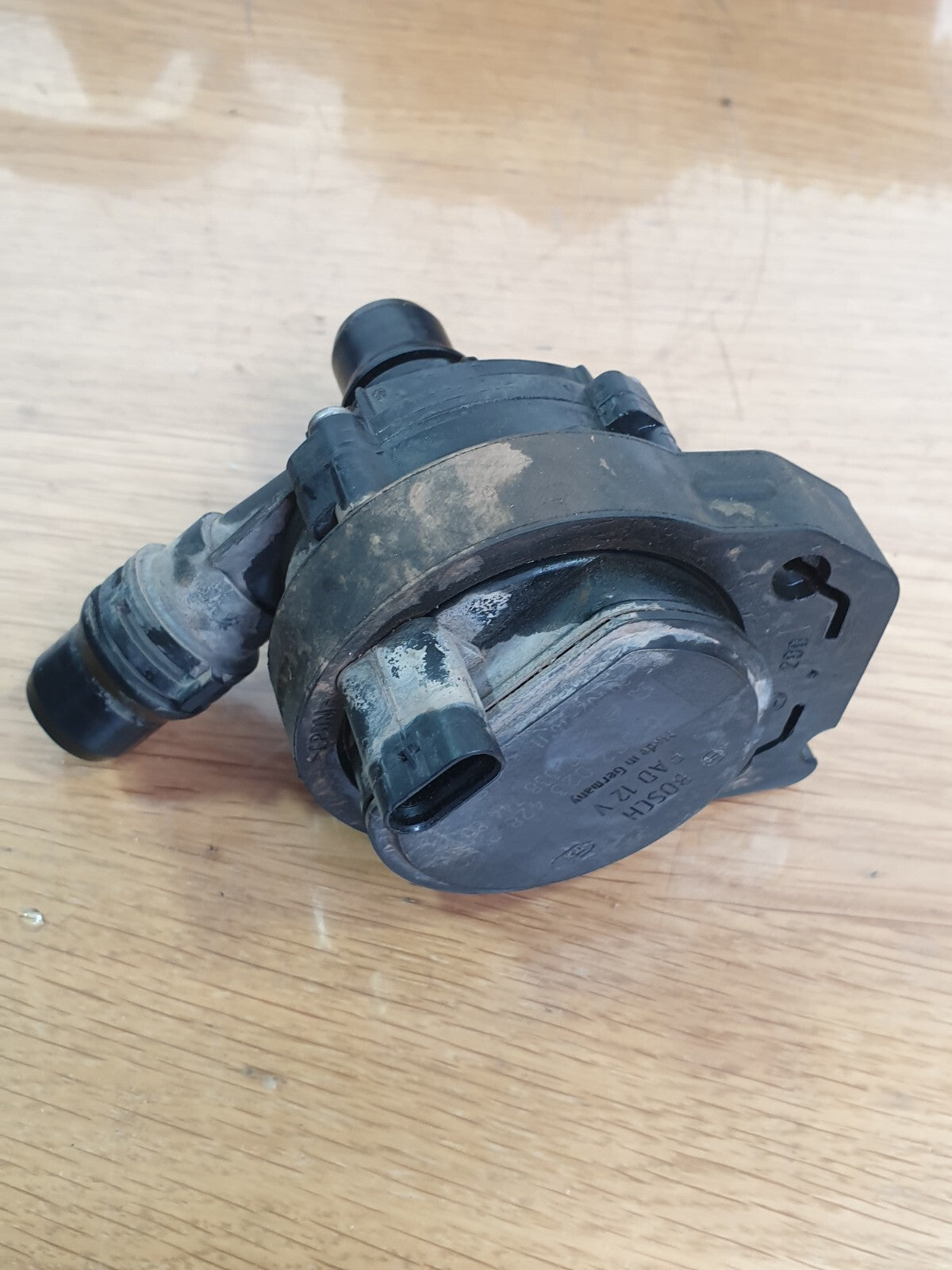 ebay-src:https://i.ebayimg.com/00/s/mtywmfgxmjaw/z/yieaaosw8zzm2d2p/$_57.jpg