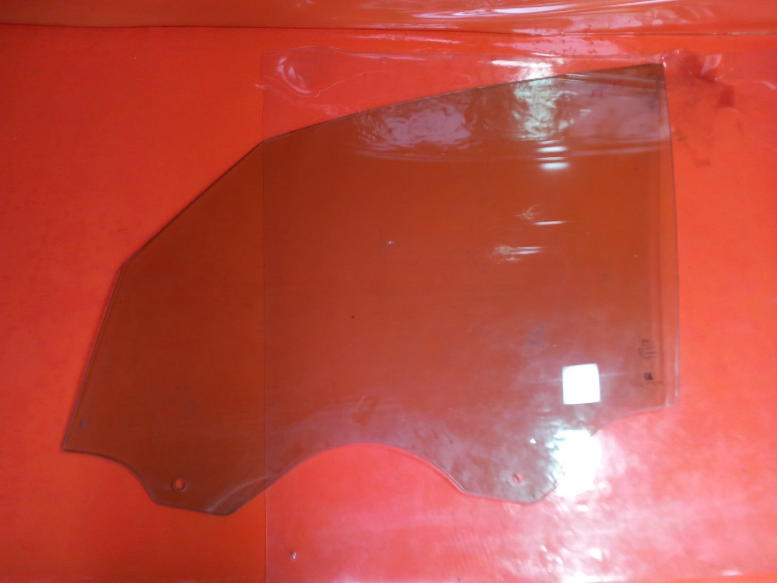 Ford Galaxy Zetec 2.0 Diesel 2019 Front Left Door Window Glass 43R-00050 A345 - Image 9