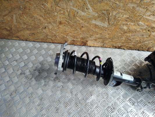 ✅CUPRA BORN V2 Ev 2023 FRONT RIGHT SUSPENSION LEG SHOCK ABSORBER HUB 1EA412013EF - Image 2