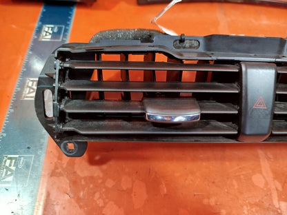 ✅Ford Mondeo Titanium 2015 2.0 Diesel AIR VENTS TRIM DASHBOARD DS73-19K617-A - Image 4