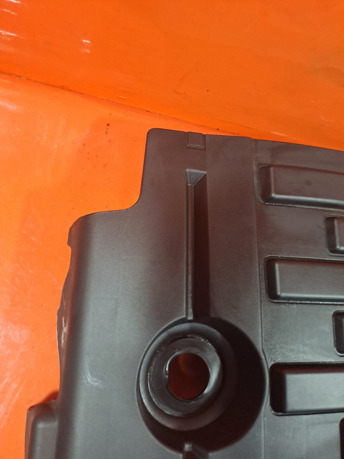 ✅2011 LAND ROVER DISCOVERY 4 L319 3.0D ENGINE TOP COVER 7H22-6A949-AB A239 - Image 3