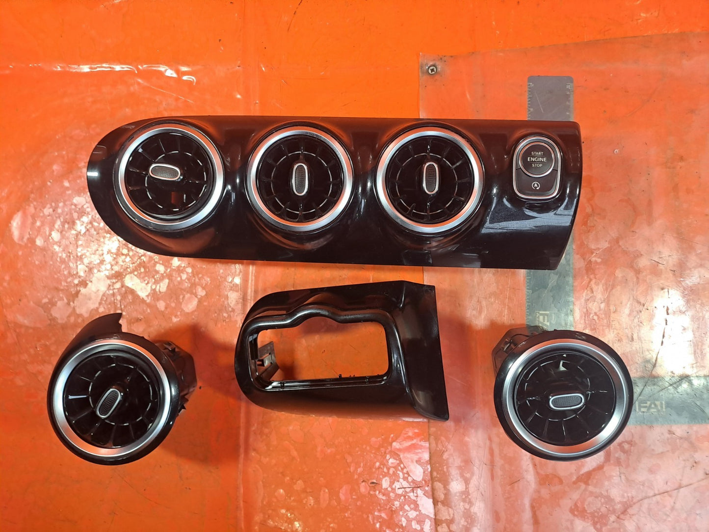 ✅MERCEDES A180D W177 1.5 DIESEL 2019 DASHBOARD AIR VENTS A1778308300 A1776800101 - Image 8