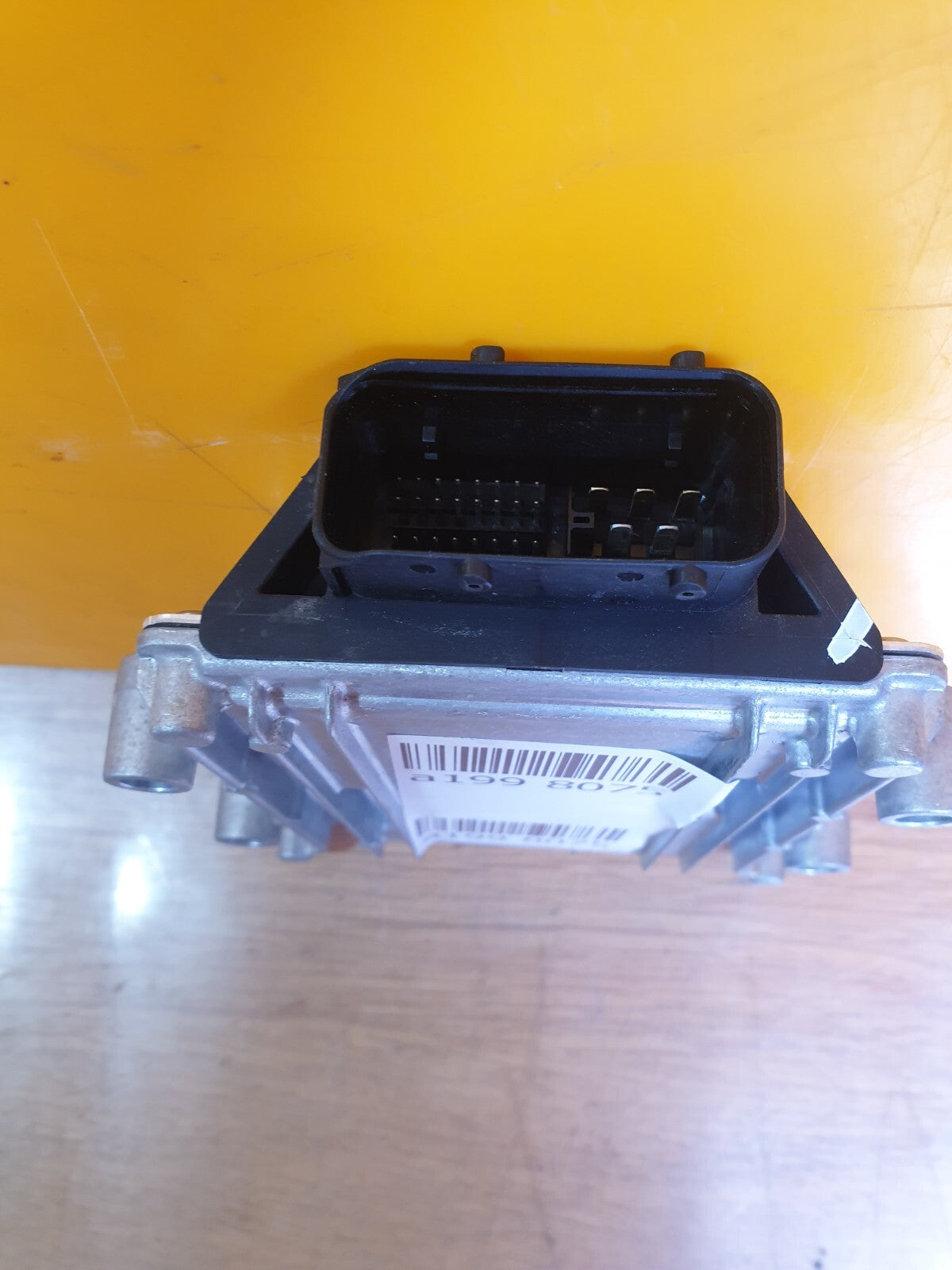 ebay-src:https://i.ebayimg.com/00/s/mtywmfgxmjaw/z/kz8aaosw7mjmkmxb/$_57.jpg
