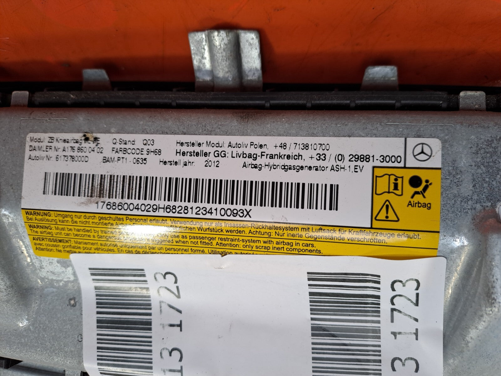 ✅MERCEDES W176 A180 1.6 PETROL 2012 DRIVER SIDE KNEE ARBAG A17686004029 A213 - Image 12