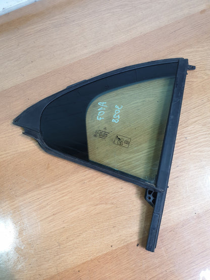 ✅2013 MERCEDES A CLASS W176 1.5D REAR RIGHT DOOR QUARTER GLASS 43R-00048 A107 - Image 3