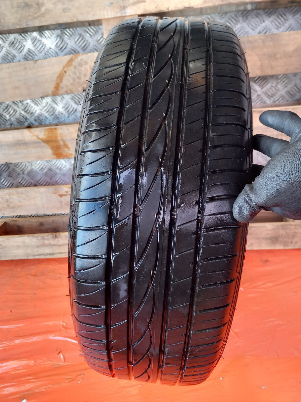 ebay-src:https://i.ebayimg.com/00/s/mtywmfgxmjaw/z/floaaesw-hpqykjb/$_57.jpg