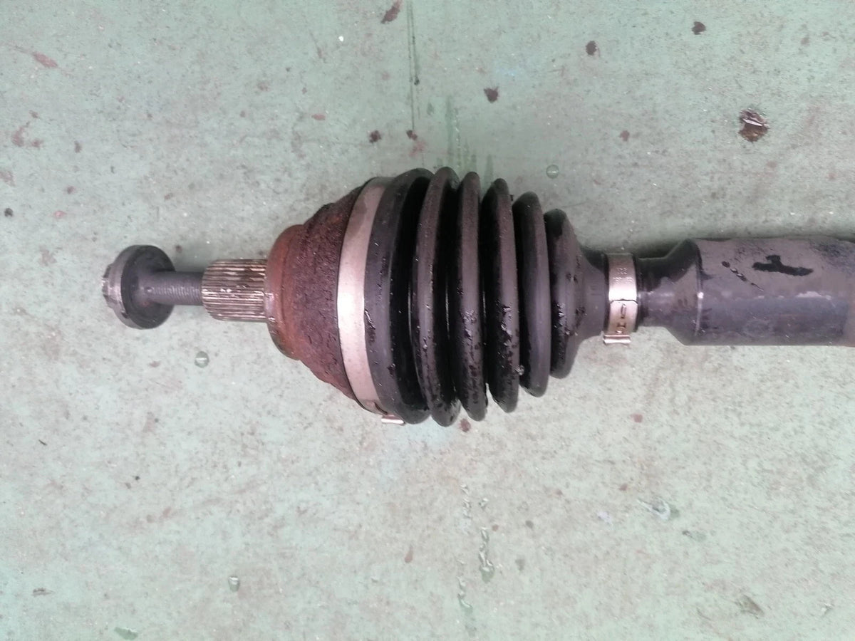 ✅Skoda Seat Audi VW Golf 1.4 1.2P 2016 Front Right Manual Driveshaft 5Q0407272C - Image 3