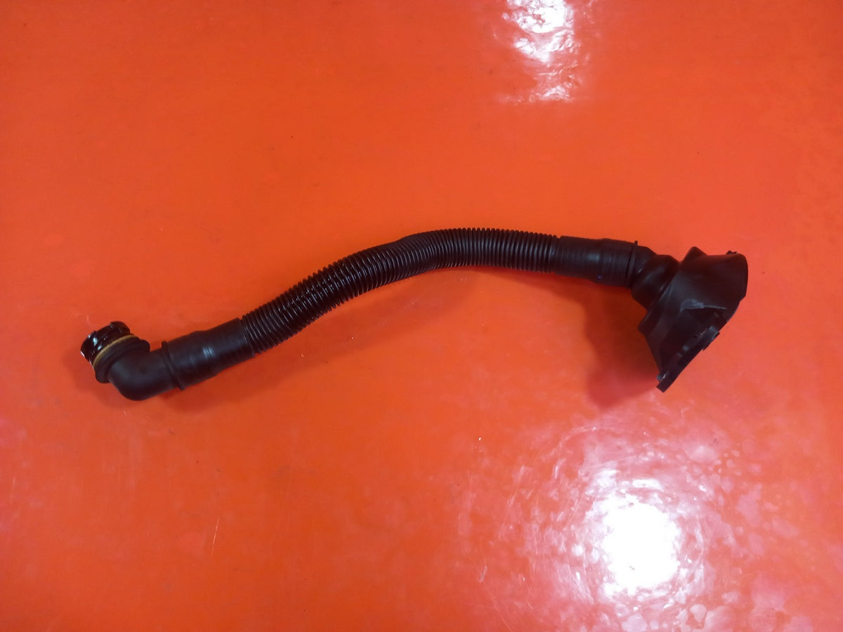 Ford Transit Custom 2.0 Diesel 2023 Oil Filler Neck Pipe Warranty A404 - Image 9