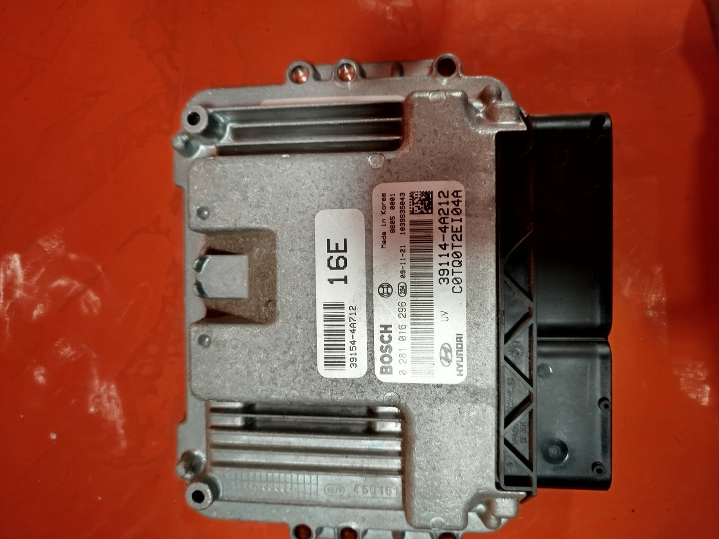ebay-src:https://i.ebayimg.com/00/s/mtiwmfgxnjaw/z/68kaaeswyyfpy5ik/$_57.jpg
