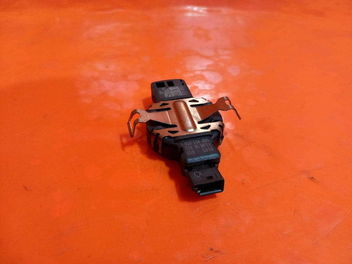 ebay-src:https://i.ebayimg.com/00/s/mtiwmfgxnjaw/z/ftaaaeswlyrqvvdi/$_57.jpg