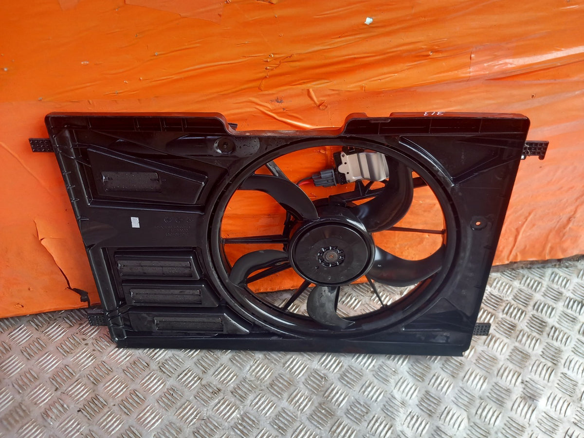 2013 Ford Focus MK3 Radiator Cooling Fan 8V61-8C607-R Warranty A313 - Image 7