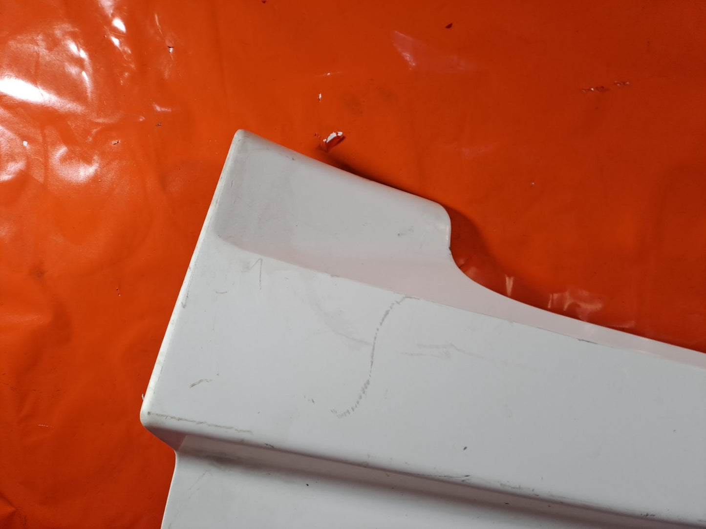 ✅2003 VOLVO FL 5.5 DIESEL CABIN SIDE SPOILER UPPER LEFT 3181177 + WARRANTY A324 - Image 2