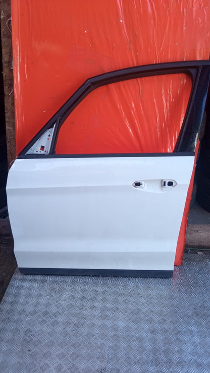 Ford Galaxy MK3 Zetec 2019 Front Left Door Frozen White Warranty A345 - Image 1