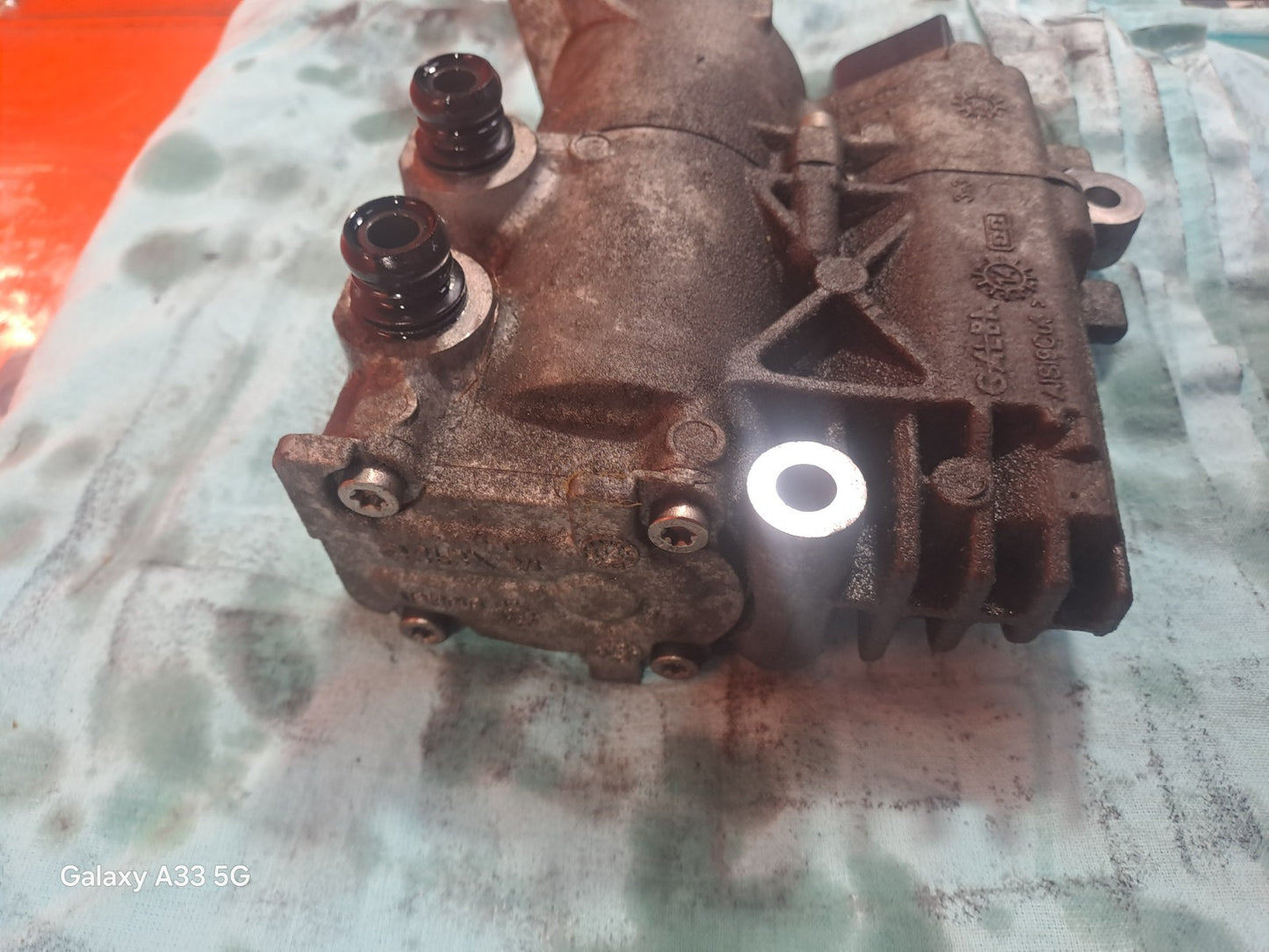 ✅MERCEDES W205 C220 2.1 DIESEL 2014 GEARBOX OIL PUMP A2222700201 A084 - Image 4