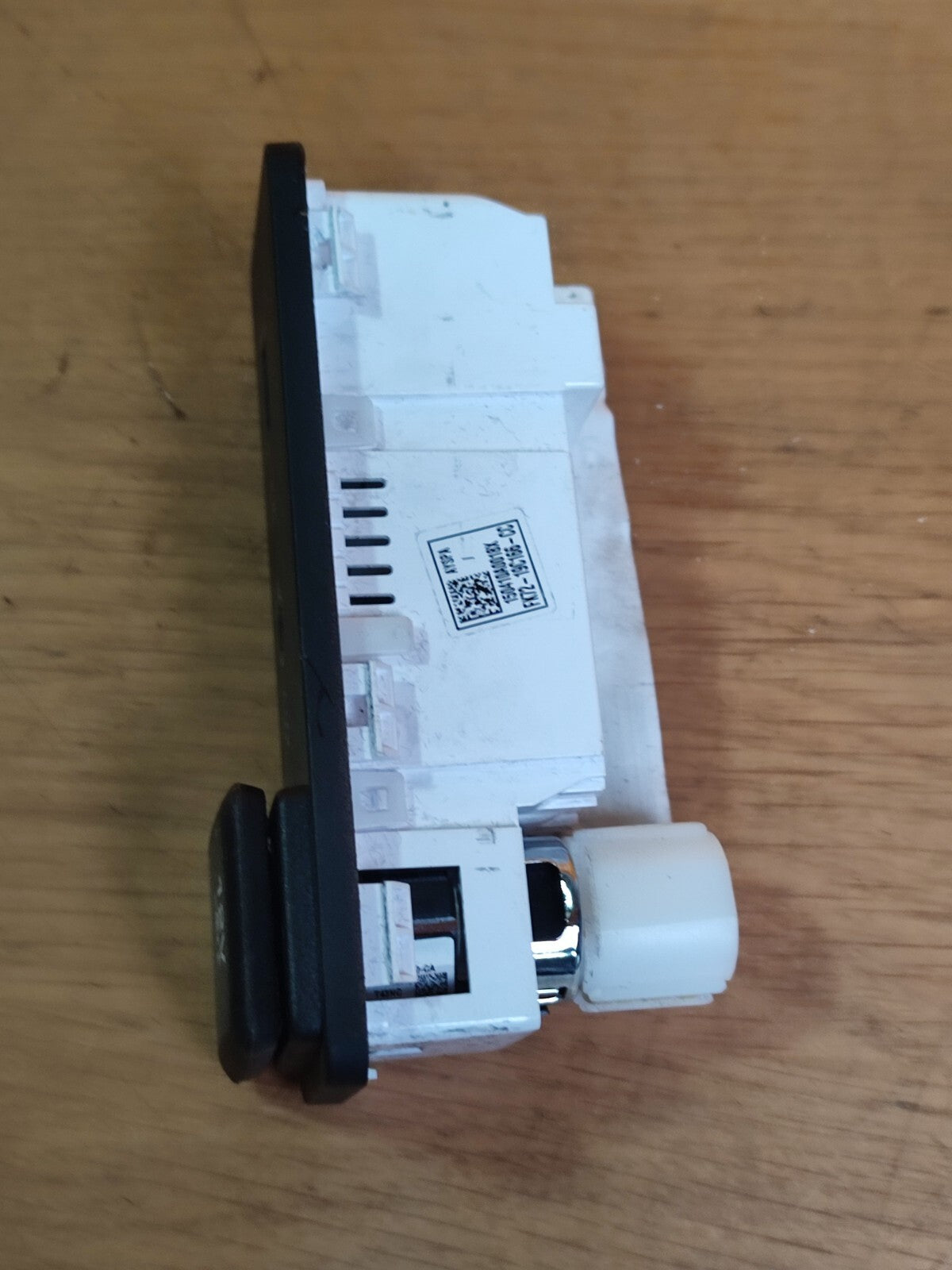✅2015 LAND ROVER DISCOVERY SPORT L550 USB SOCKET PORT FK7219C166CC + WARRANTY - Image 7