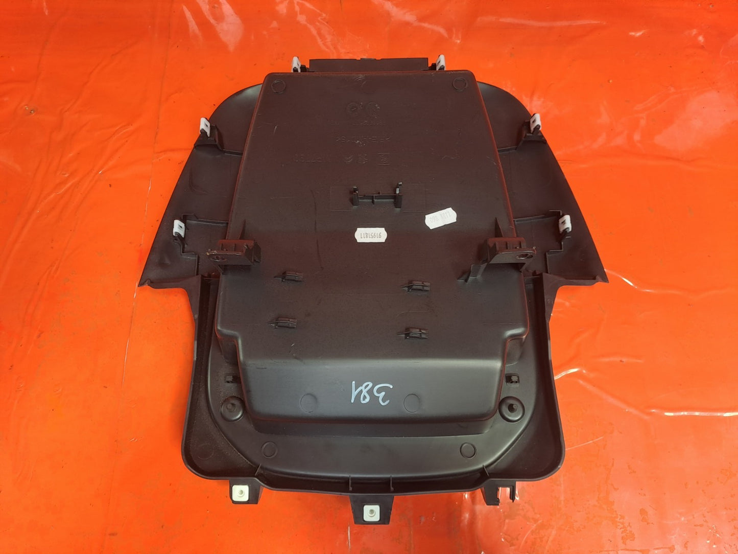 ✅Citroen Berlingo 650 1.5 Diesel 2020 Dashboard Upper Glove Box Compartment A381 - Image 6