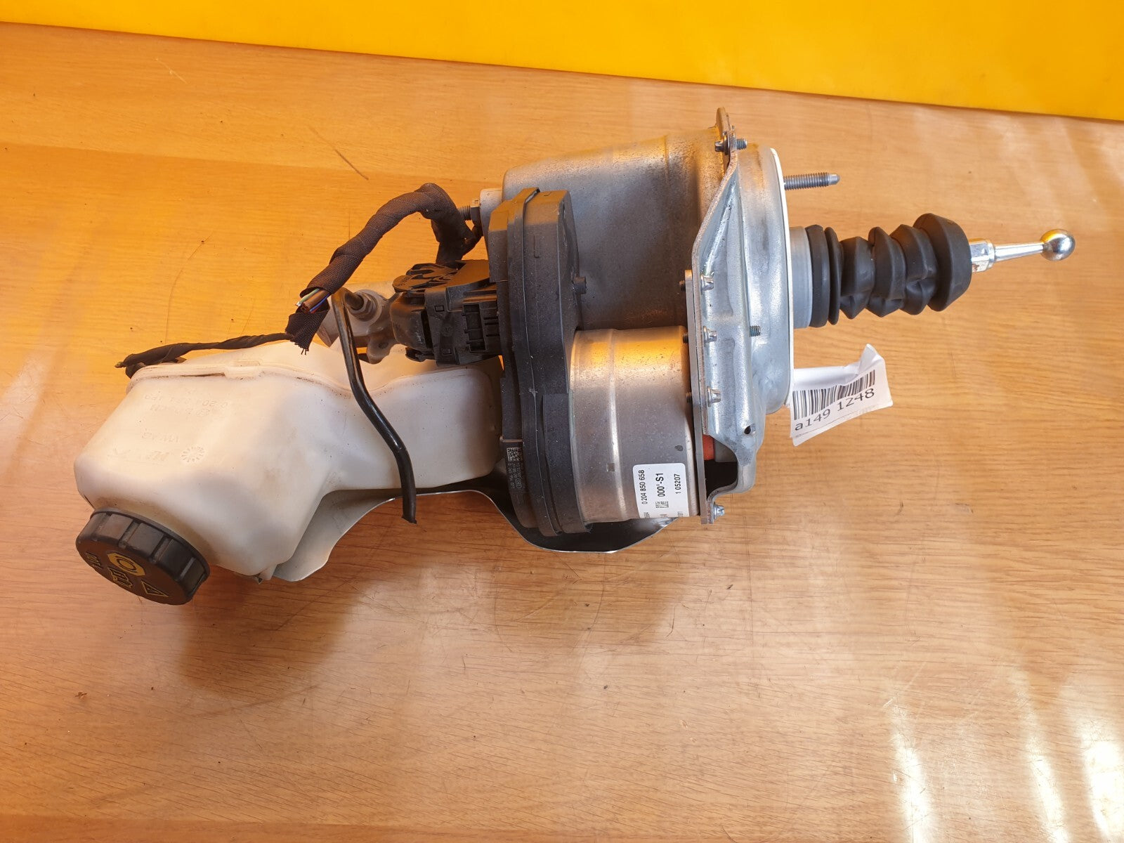 ebay-src:https://i.ebayimg.com/00/s/mtiwmfgxnjaw/z/j8yaaoswc2vl6w-l/$_57.jpg