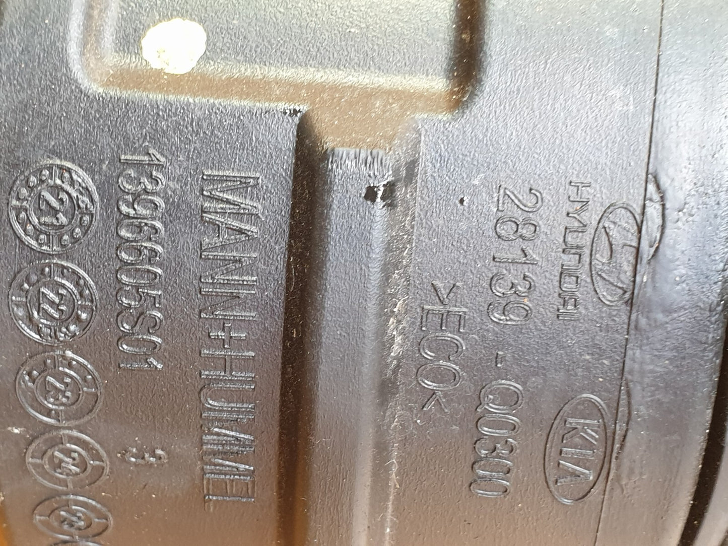 ebay-src:https://i.ebayimg.com/00/s/mtiwmfgxnjaw/z/hpcaaoswrmrmtd1p/$_57.jpg