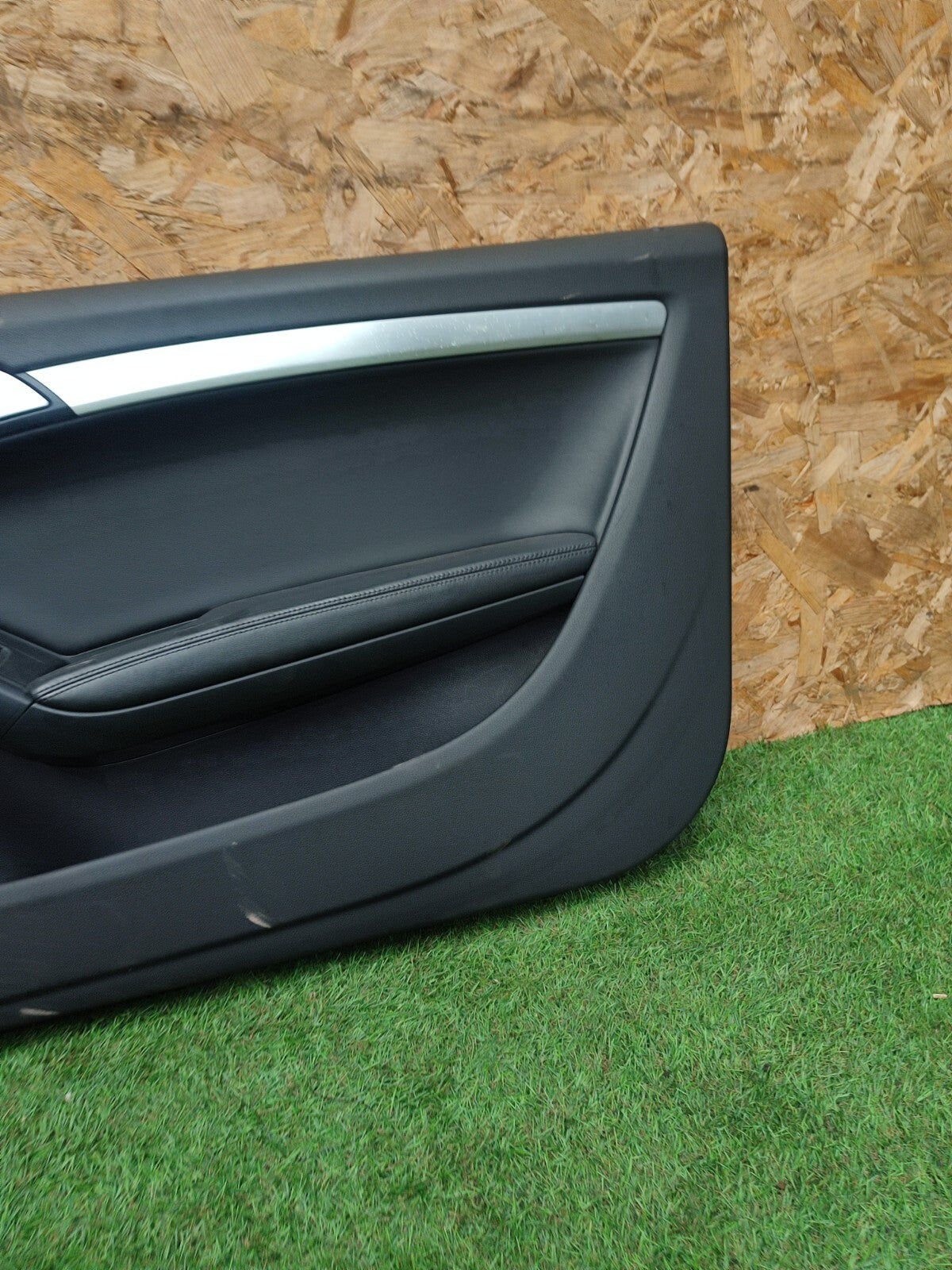 AUDI A5 CABRIO S LINE 2.0 DIESEL 2012 RIGHT DOOR CARD Warranty A218 - Image 3